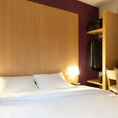 Porte Des Lilas 2* Parigi