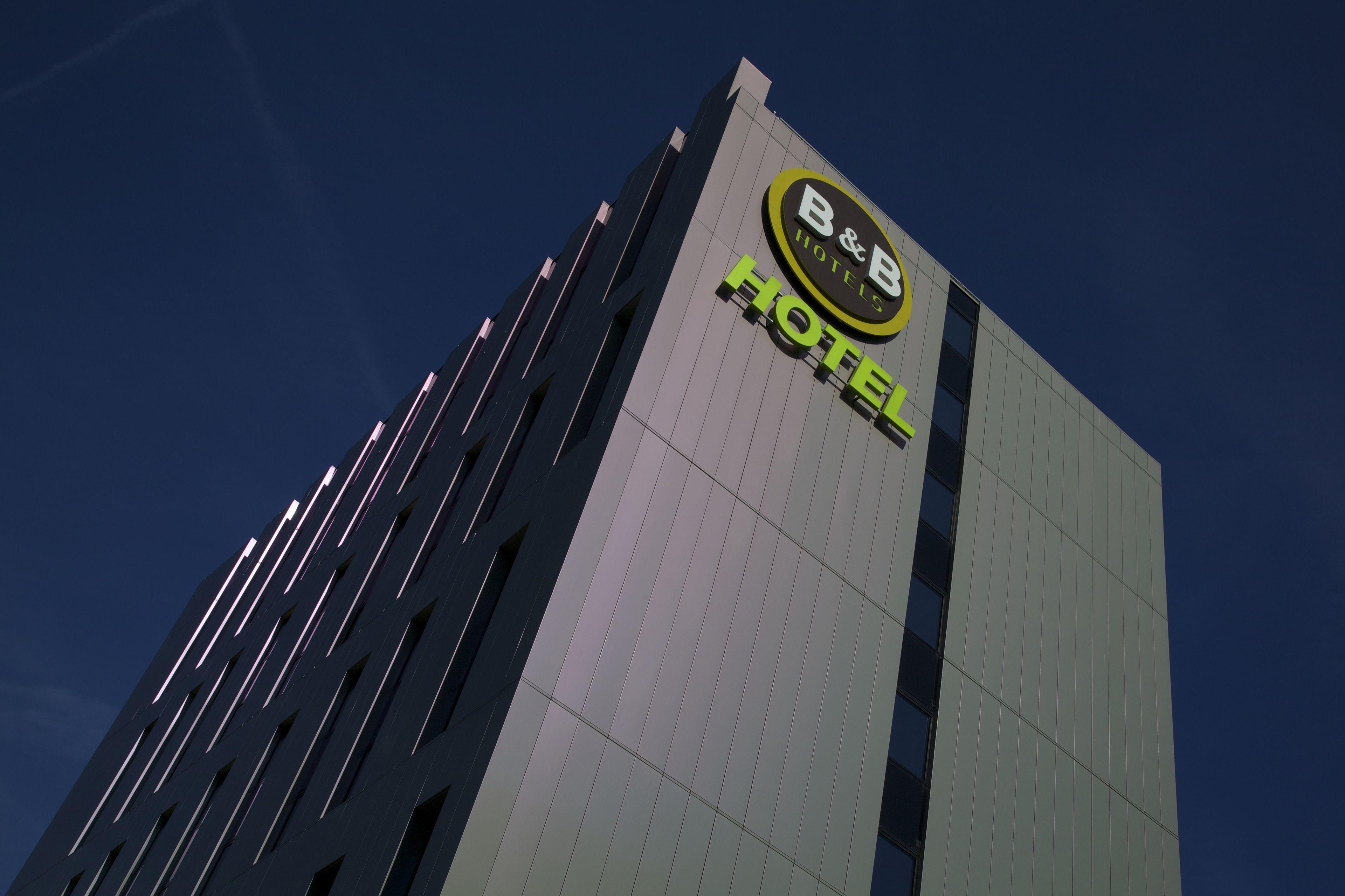 Porte Des Lilas Parigi