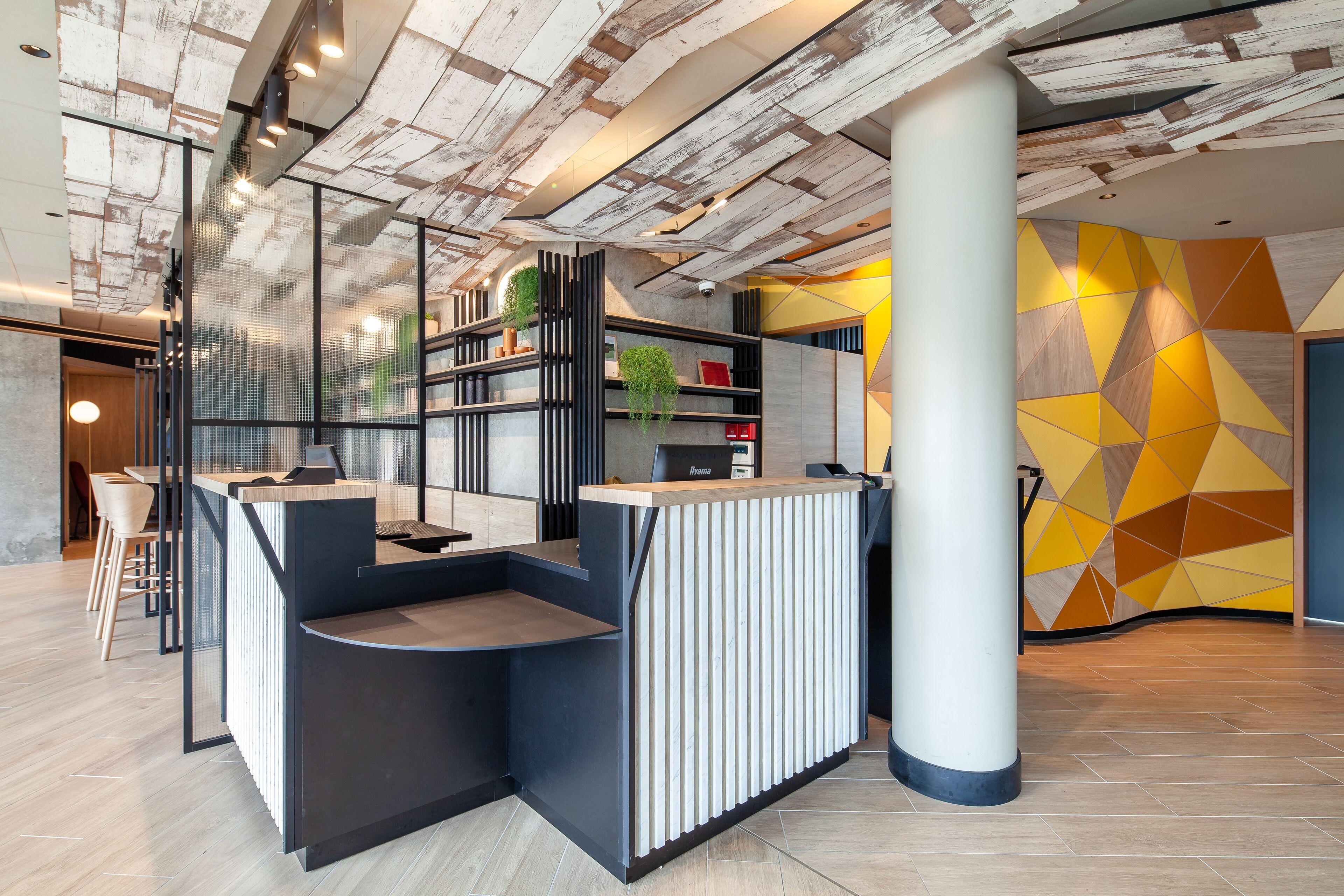 Porte Des Lilas 2* Parigi