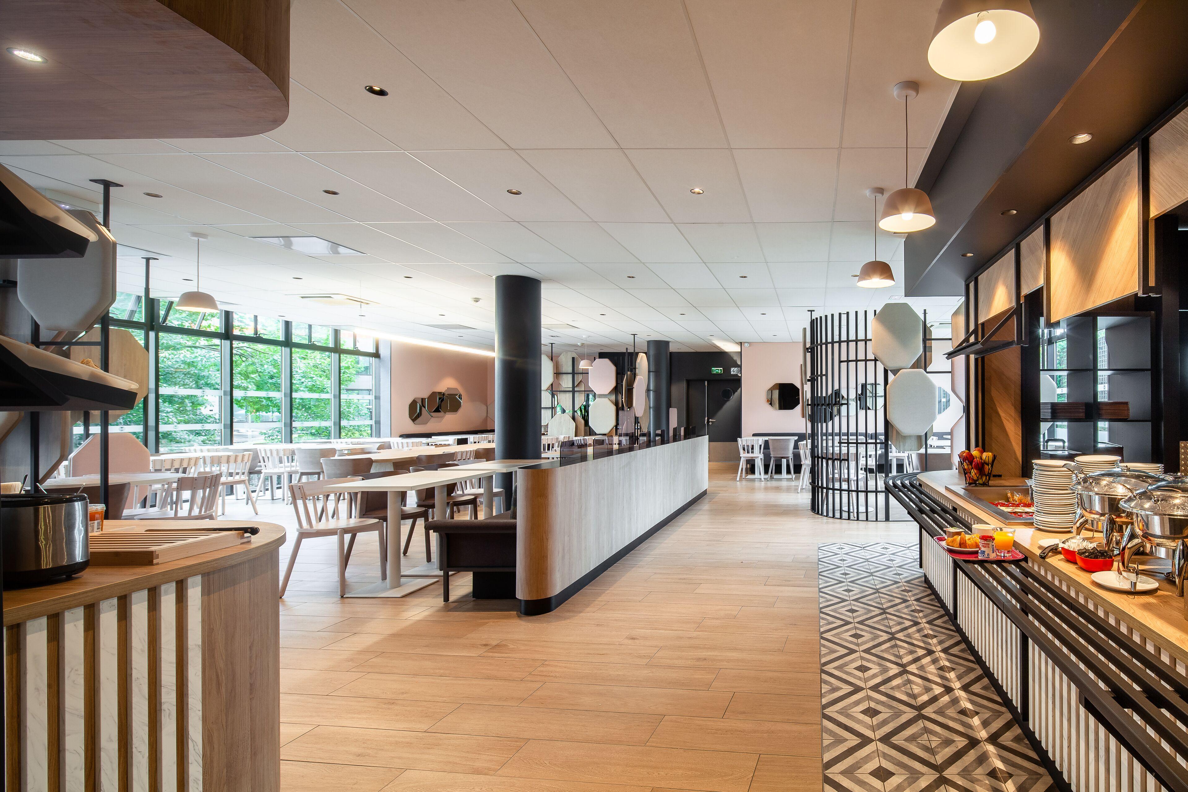 Porte Des Lilas Parigi