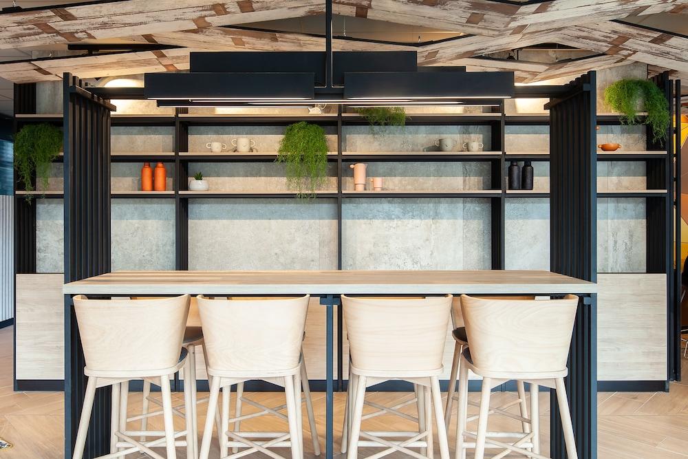 Hotel Porte Des Lilas