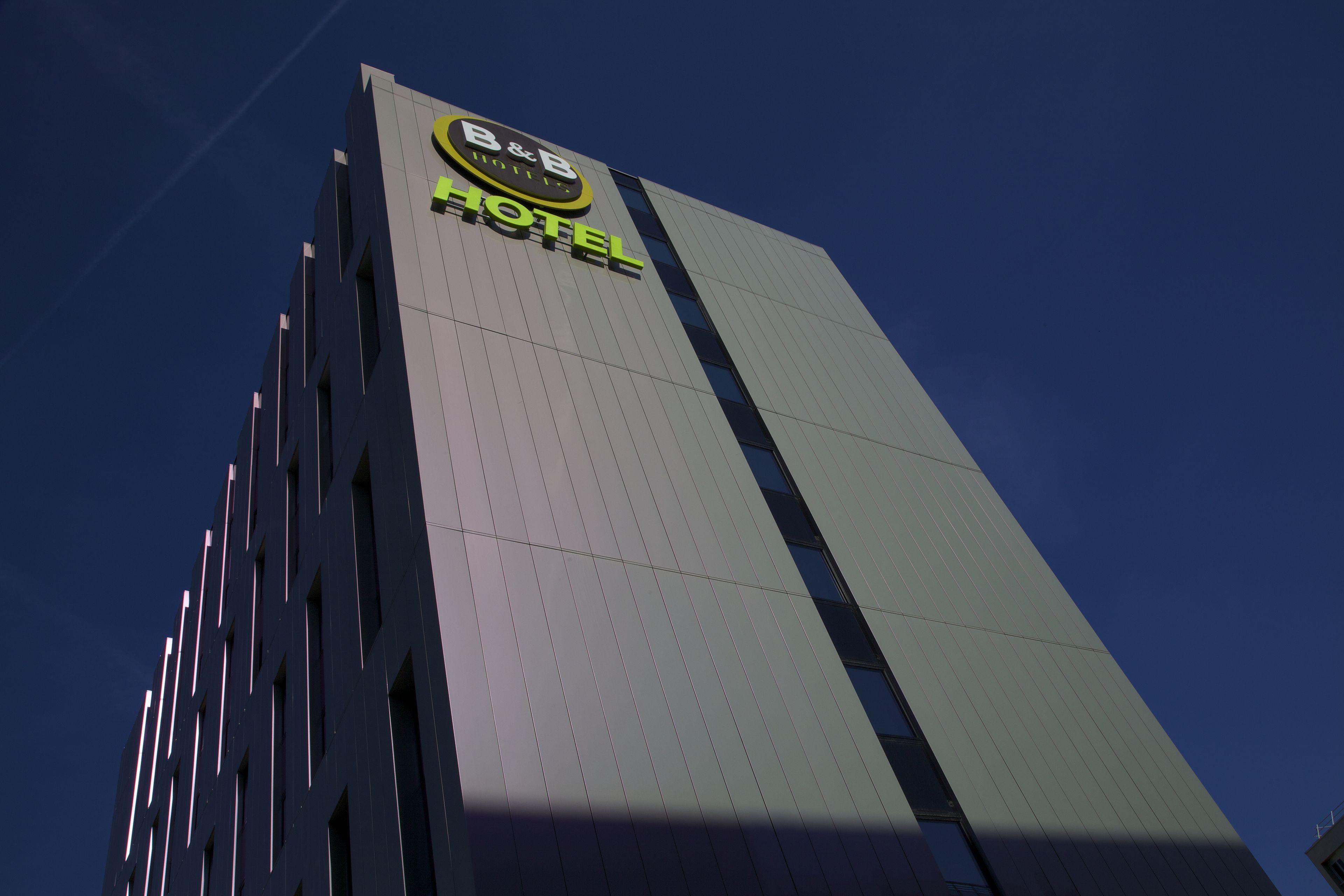 Porte Des Lilas Paris