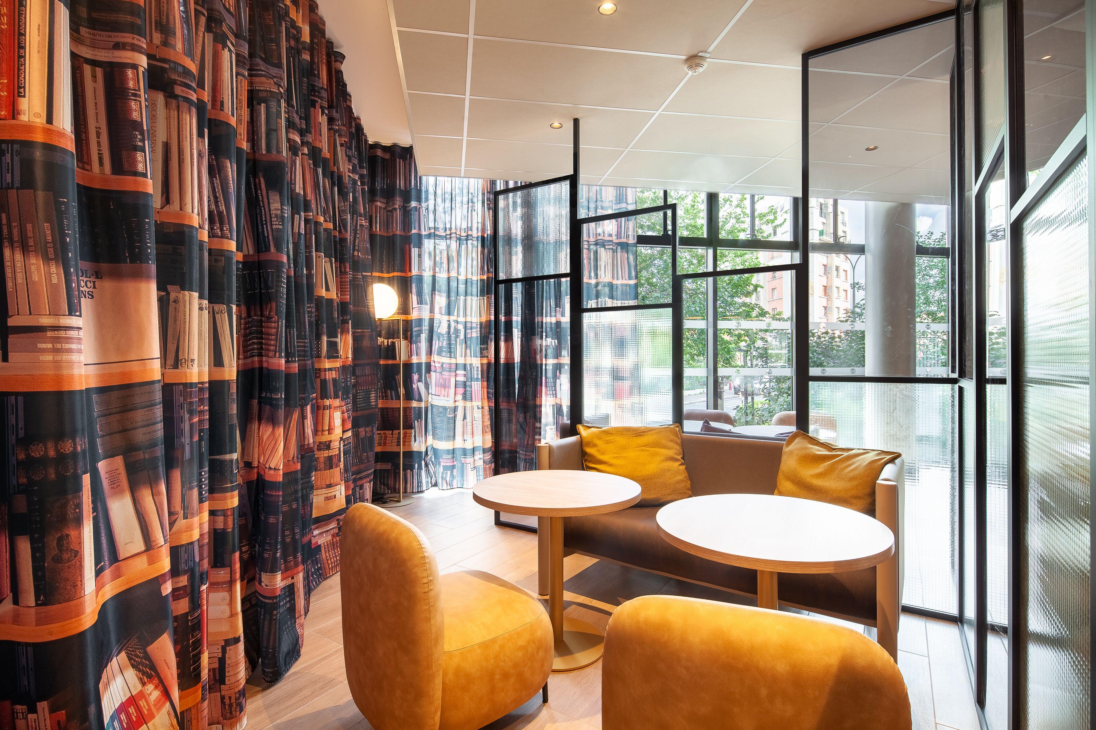 Porte Des Lilas Paris