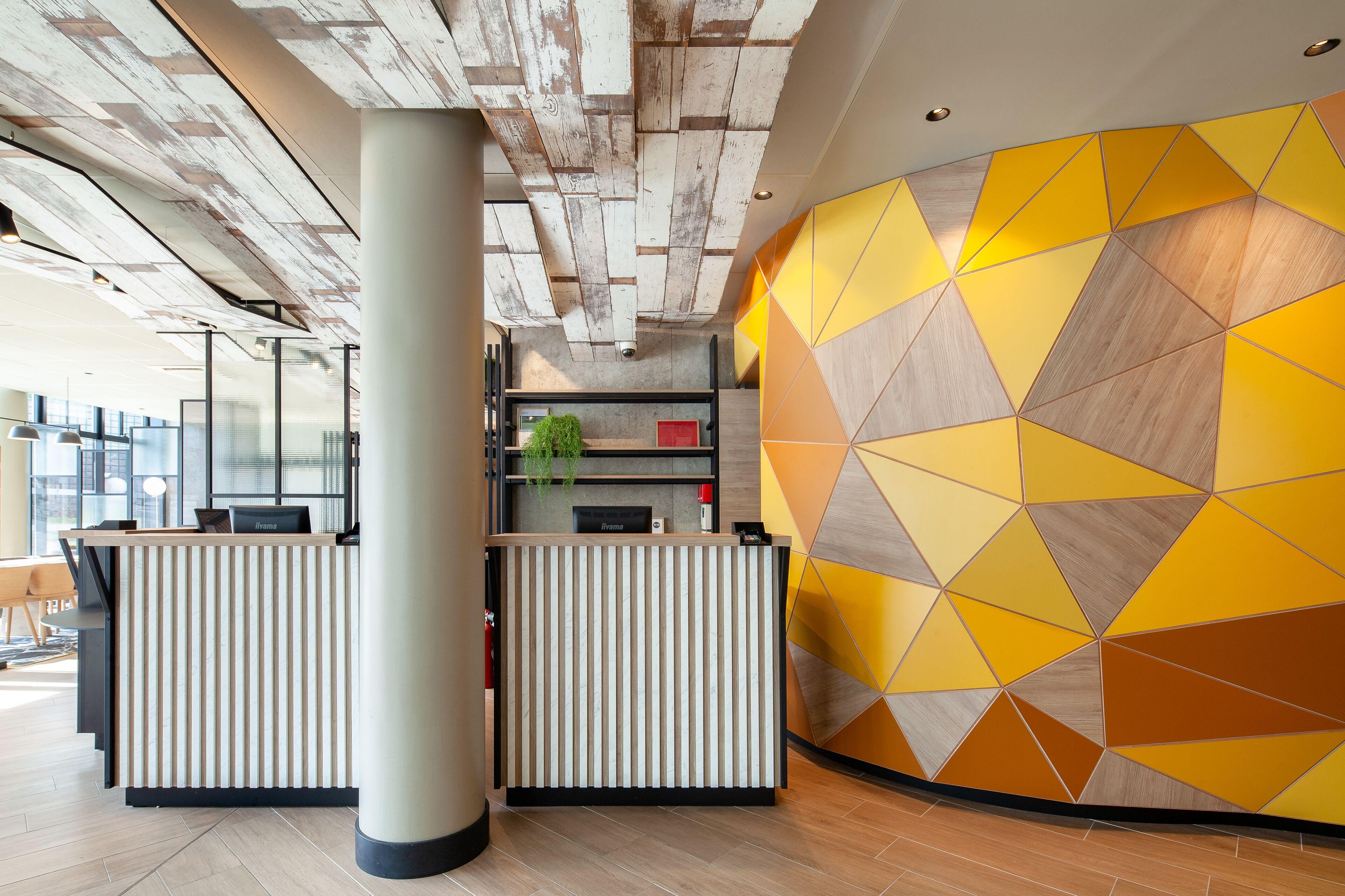 Porte Des Lilas Hotel